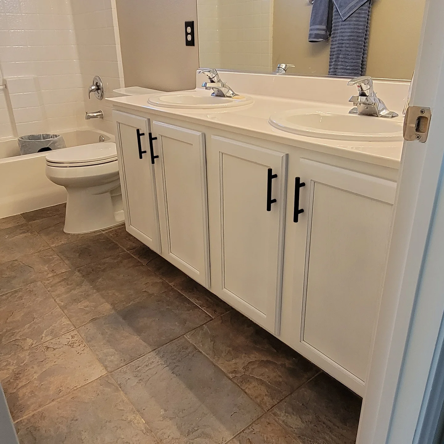 Kitchen Cabinets Paradise NV