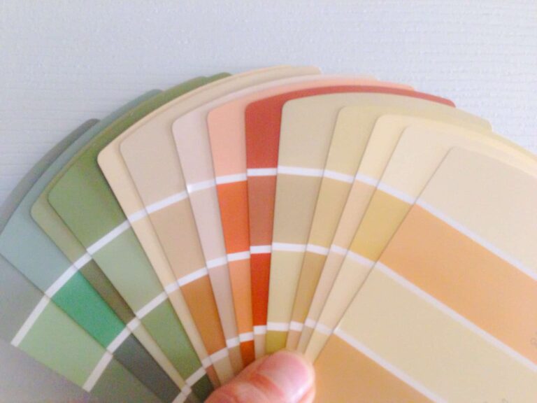 paint-color-sample-chips